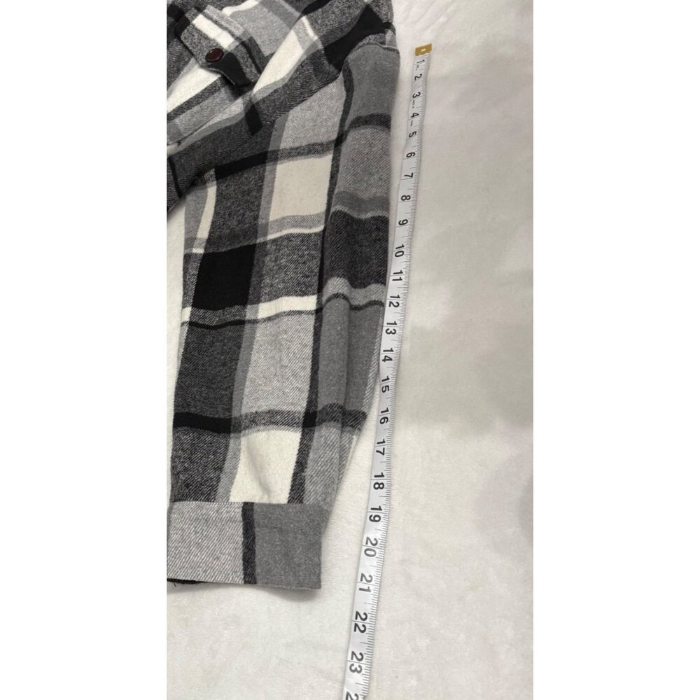 Womens Black & White Plaid Button-Up Plus Size Shacket W/ Pockets Size 20W - Picture 10 of 12